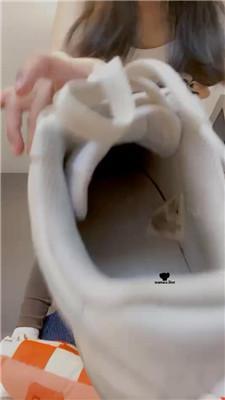【甜一】瑜伽裤坐脸-空军白袜气味辱 bf42863 艾彩调教库 第16张