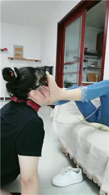 【凌儿】耳光教训偷懒母畜/闻臭鞋臭脚/脚喂食 bf42842 艾彩调教库 第11张