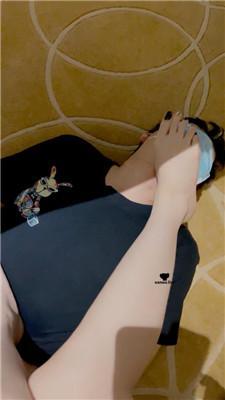 【你的救赎】脚踩喂食/坐脸掐脖窒息 JS240801-3 艾彩调教库 第6张