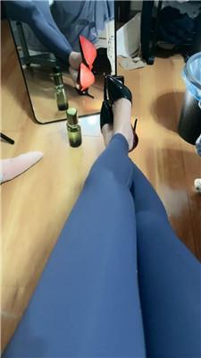 【佳佳】看美臀吃排泄物 JS240801-13 艾彩调教库 第8张