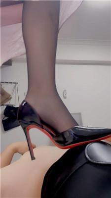 【雯雯】黑丝高跟诱惑-喂口水-虐乳 bf42720-HD绳艺资源网