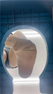 【伊诺sS】和男朋友一起测试新到的马桶 JS240802-2 艾彩调教库 第12张