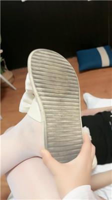 【桃樱樱】脏拖鞋白丝全体重踩踏 JS240726-12 艾彩调教库 第4张