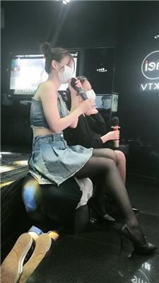 【楼ds】双S-KTV-强制耳光/深喉/口水舔脚/磕头踢踹 bf43131 艾彩调教库 第2张