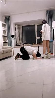 【QQs】小白鞋白袜-骑马遛狗/碾压狗爪/打手心/吃烟灰/舔脏鞋底 bf42716 艾彩调教库 第2张
