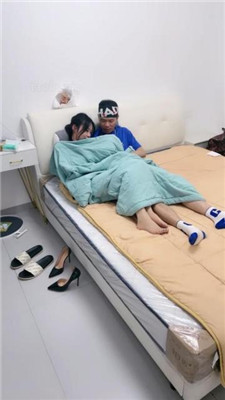 【cc.s】衣柜老公偷窥老婆和别人亲热 JS240709-35 艾彩调教库 第3张