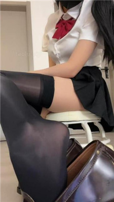 【托尔SS】跪在暑假回家的jk妹妹脚下？ JS240724-22 艾彩调教库 第10张