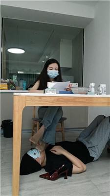 【御妍】素人S-原味短丝桌底伺候【四视角版】 JS240710-9 艾彩调教库 第17张