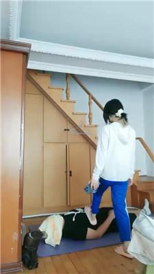 【桉】学生妹S-虐打家访班主任【下】 bf43099 艾彩调教库 第4张