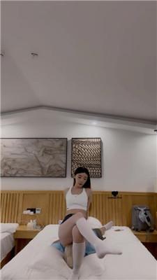 【领主老大】白丝全体重踩踏/坐脸窒息 bf42770 艾彩调教库 第13张