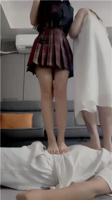 【我偏不】双S-轮流全体重踩踏/耳光 bf42852 艾彩调教库 第18张