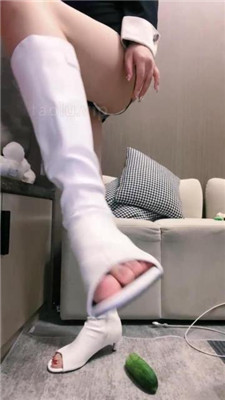 【琪琪大人S】伺候小妈 JS240801-18 艾彩调教库 第5张