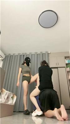 【九莲】双S-踩踏踢踹/转胯骑马/脚喂食【双视角版】 bf43163 艾彩调教库 第11张