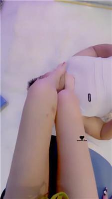 【甜音】裸足美腿踩脚垫/坐脸窒息 bf43154 艾彩调教库 第7张