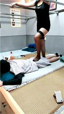 【泰丽】素人技师S-黑丝脚全体重踩踏 JS240728-10-HD绳艺资源网