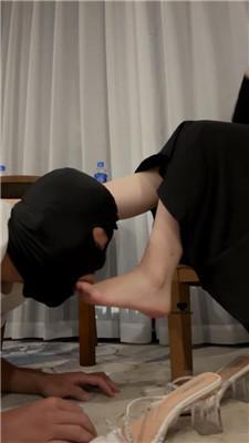 【夏清】骑马犬化/抽耳光/踩踏/手捂窒息/人体烟灰缸 bf43000-HD绳艺资源网