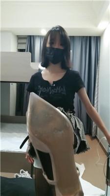 【LaiLai】精神小妹高跟运动鞋踩踏踩头/闻舔黑丝脚 bf43035 艾彩调教库 第6张