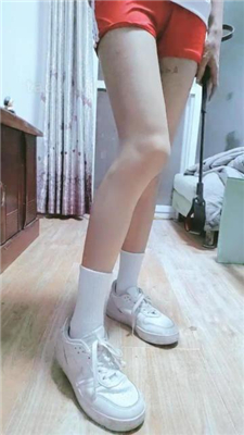 【奶味小仙女S】变态学长趴好了 JS240710-19 艾彩调教库 第2张