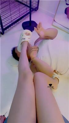 【甜音】继父镜前崇拜我的大长腿 bf43280 艾彩调教库 第12张
