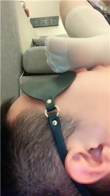 【姜果果】白丝脚蹂躏/脚下喂食 JS240724-45 艾彩调教库 第3张