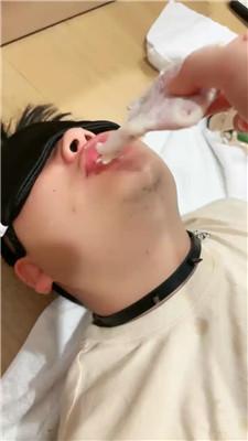 【美羊羊】跪舔铆钉高跟/踩踏喂食/赏赐圣水 bf42747 艾彩调教库 第18张