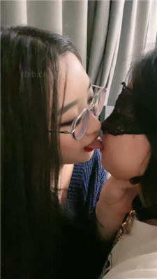 【小羊】母畜-狗女儿羞涩舔裸足 艾彩调教库 第9张