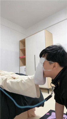 【绵绵】绿帽男友伺候我约会回家 艾彩调教库 第2张