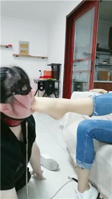 【凌儿】狗链遛狗/碾压踩狗爪/舔脏鞋/sp bf42841 艾彩调教库 第20张