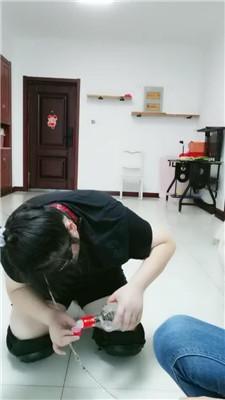 【凌儿】狗链遛狗/碾压踩狗爪/舔脏鞋/sp bf42841 艾彩调教库 第6张