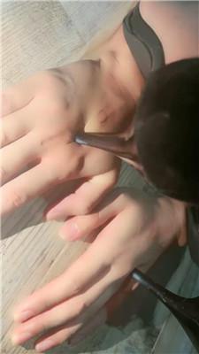 【语阳】高跟丝袜踩虐/骑马转胯/清理脏鞋/虐狗舌 bf43027 艾彩调教库 第14张