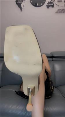 【欣妍大大】裸足近距离口水羞辱反差控 JS240801-11 艾彩调教库 第15张