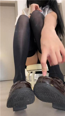 【托尔SS】跪在暑假回家的jk妹妹脚下？ JS240724-22 艾彩调教库 第5张