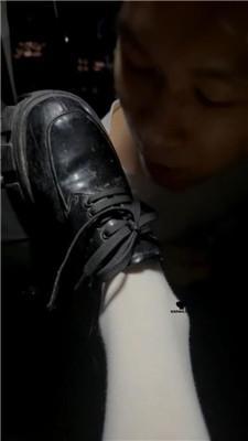 【不知名】漂亮车模S-车内玩虐素人司机 JS240727-20 艾彩调教库 第5张
