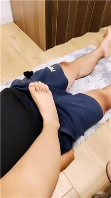 【上海汤圆】衣架抽打/跪舔脏拖鞋/碾压踩踏 JS240724-4 艾彩调教库 第8张