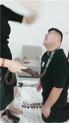 【梦绾】高跟肉丝脚踩/骑马/嘴洗丝袜 bf43252 艾彩调教库 第7张