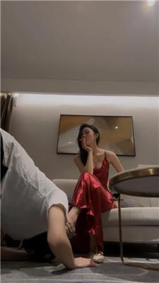 【车模尹】重度鞭打/被主人按头强迫吃姨妈巾/头压马桶 bf42778-HD绳艺资源网