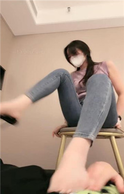 【禾未SO】真人活体便器模拟/恶毒粗口 JS240723-23 艾彩调教库 第15张