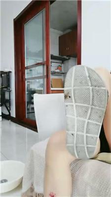 【凌儿女神】母畜-舔裸足/口服液加圣水喂食 bf42803 艾彩调教库 第17张