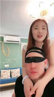 【语阳】重度耳光狂抽/沉浸式裸足舔 JS240716-2 艾彩调教库 第18张