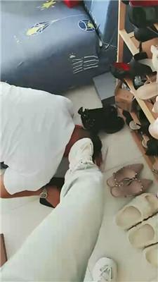 【然然而】运动鞋踩虐生活化调奴 bf42964 艾彩调教库 第8张