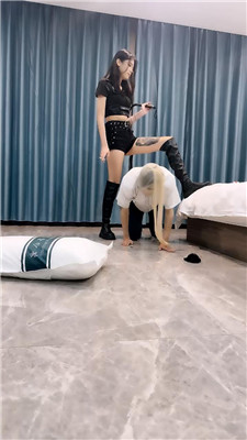 【梦瑶瑶主】长筒皮靴暴力鞭打踢踹/踩踏吃烟灰/骑马钻胯 bf43202 艾彩调教库 第15张