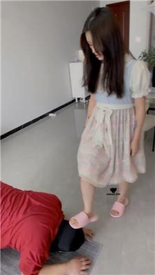 【香芋朱朱】惩罚偷懒家奴-圣水/深喉/鞭打/囚禁阳台 bf42837 艾彩调教库 第3张