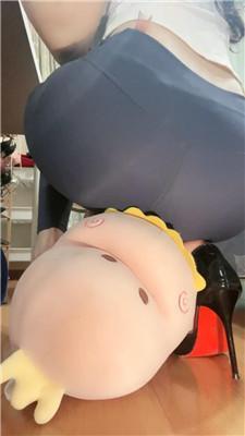 【佳佳】看美臀吃排泄物 JS240801-13 艾彩调教库 第3张
