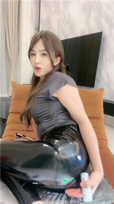 【沐阳大小姐QueenS】辱妈灯:滚过来问香气/香水喜欢吗 JS240710-23 艾彩调教库 第3张