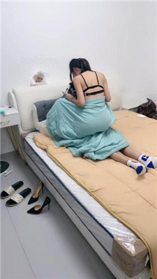 【cc.s】衣柜老公偷窥老婆和别人亲热 JS240709-35 艾彩调教库 第5张