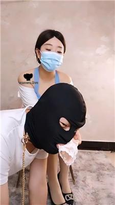 【桃桃樱】强制圣水磕头10000次/内裤套头【双视角】 JS240709-21 艾彩调教库 第18张