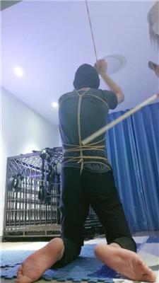 【喵酱紫】吊绑内裤塞嘴毒打 JS240727-10 艾彩调教库 第11张