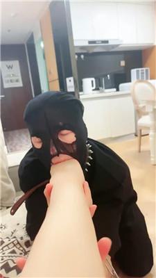 【冷颜】下班虐老板狗-玉足狂舔/深喉/虐乳 bf42765 艾彩调教库 第7张