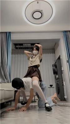 【樱子大人】皮鞋白丝踩虐/骑马转胯/虐乳/坐脸窒息 bf43327 艾彩调教库 第11张