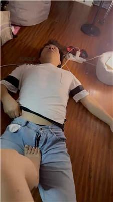 【不知名美女】高跟肉丝踩/窒息羞辱 bf43649 艾彩调教库 第13张
